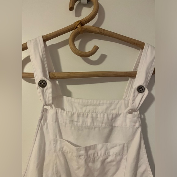 Ease Sport Casual Sports Wear White Cropped Overalls Floral Embroidery Womens M - Picture 5 of 7